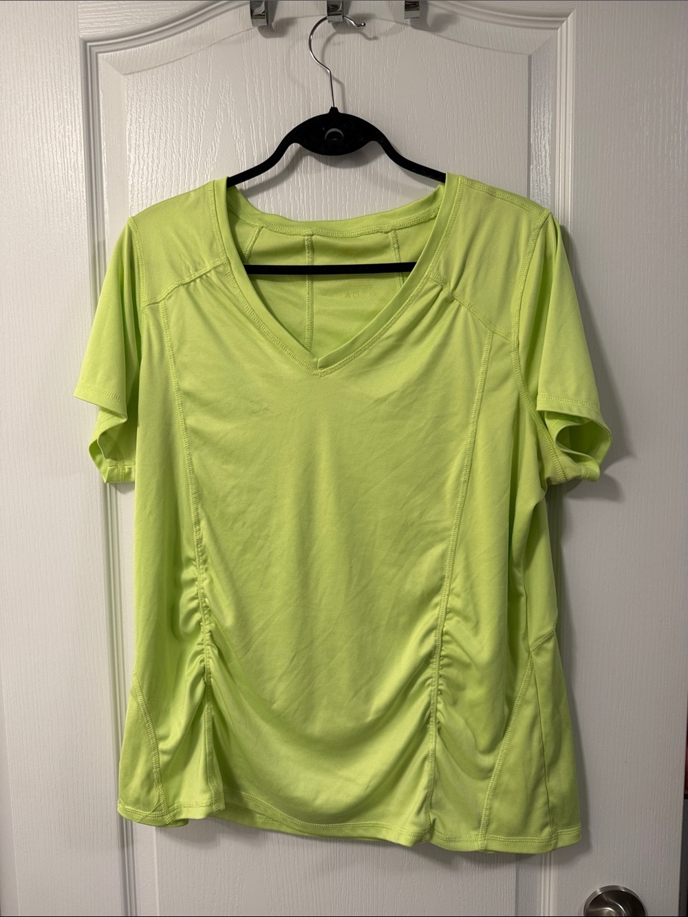 ACX Women's V-Neck Activewear Top Neon Yellow size 1X gym workout athletic